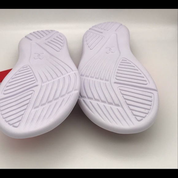 UNDER ARMOUR UA G MARBELLA ALPHA VI T 001 SIZE - 5Y - Picture 2 of 7